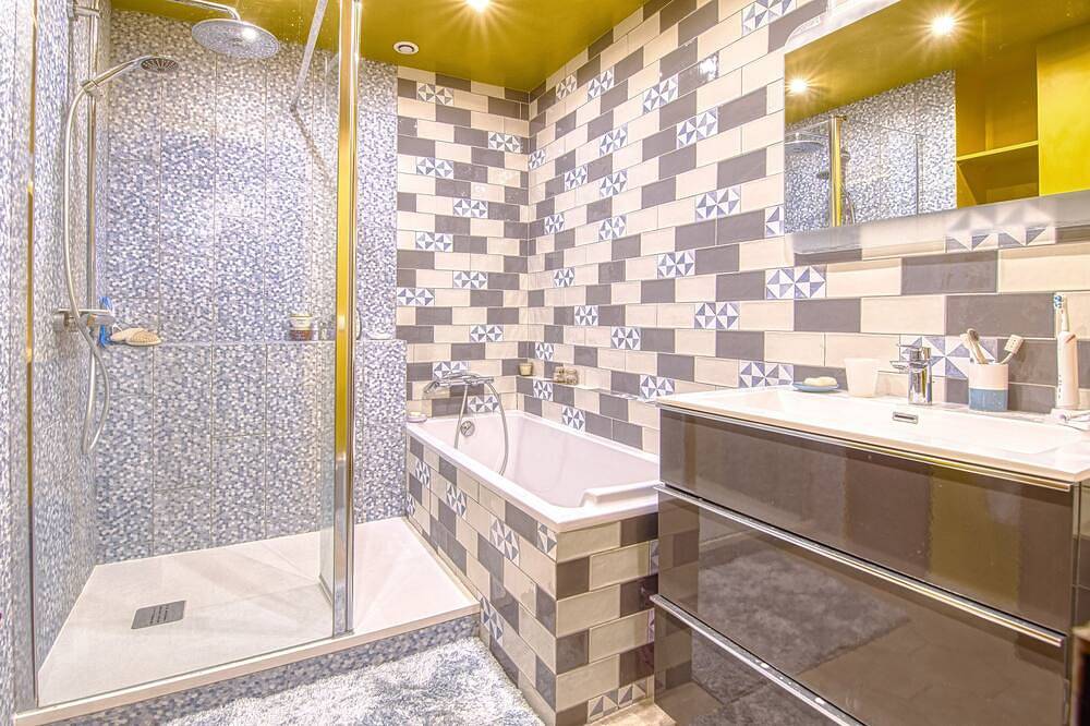 Rent family house near Paris 14/15 Garden, parking, metro in Malakoff, Altos del Sena