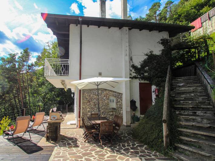 Ferienhaus für 7 Personen, mit Terrasse und Garten sowie Seeblick am Ledrosee - 4