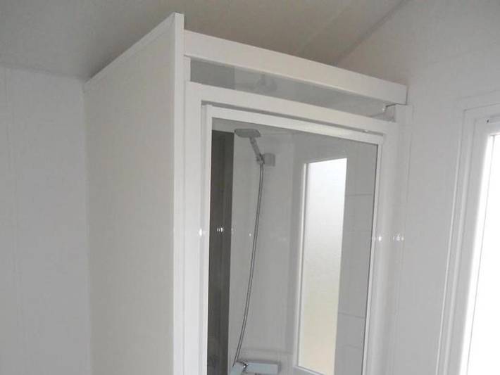 Flower Camping Les Paludiers - Mobilhome 2 personnes - Mobil-home Standard 18m² (1 chambre) + Tv + terrasse semi-couverte in Batz-sur-Mer, Côte d'Amour