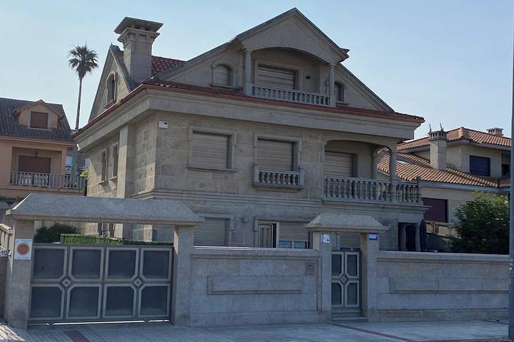 Casa rural para 9 personas, con balcón - 1