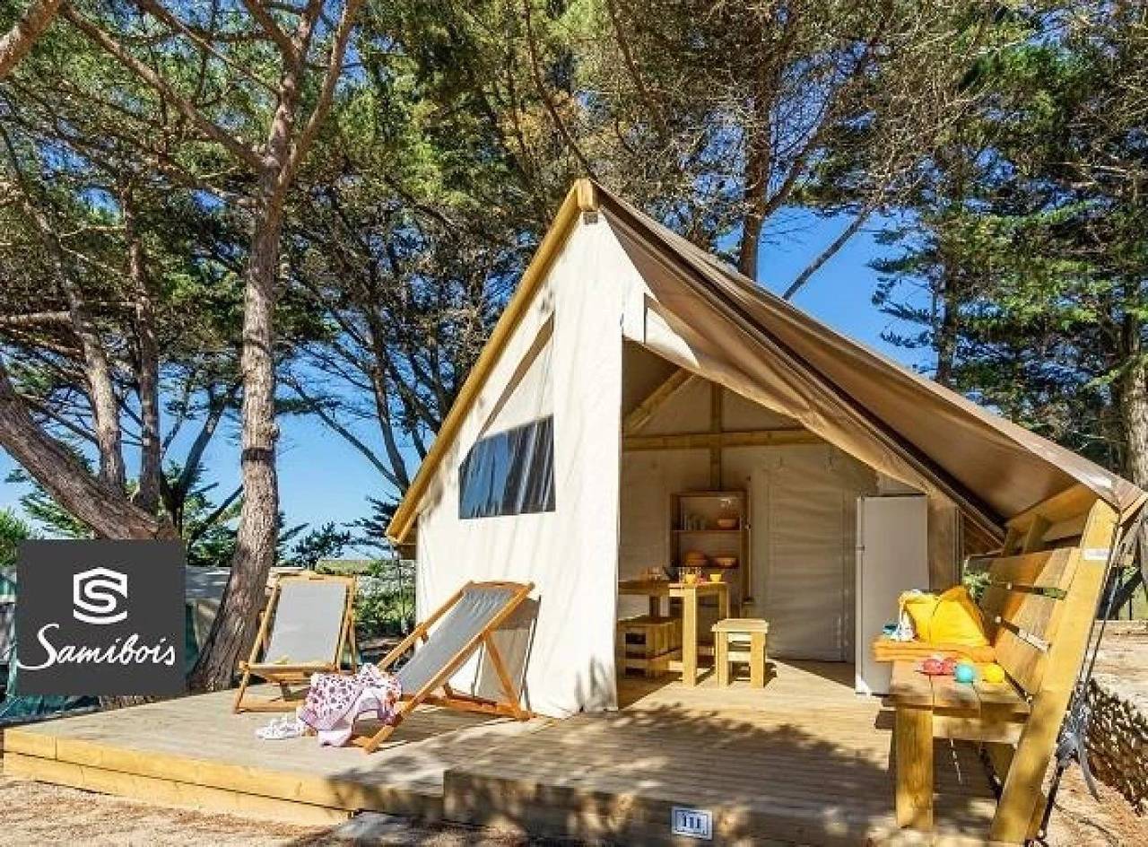 Camping 3 étoiles - Piscine in Les Eyzies, Périgord Noir