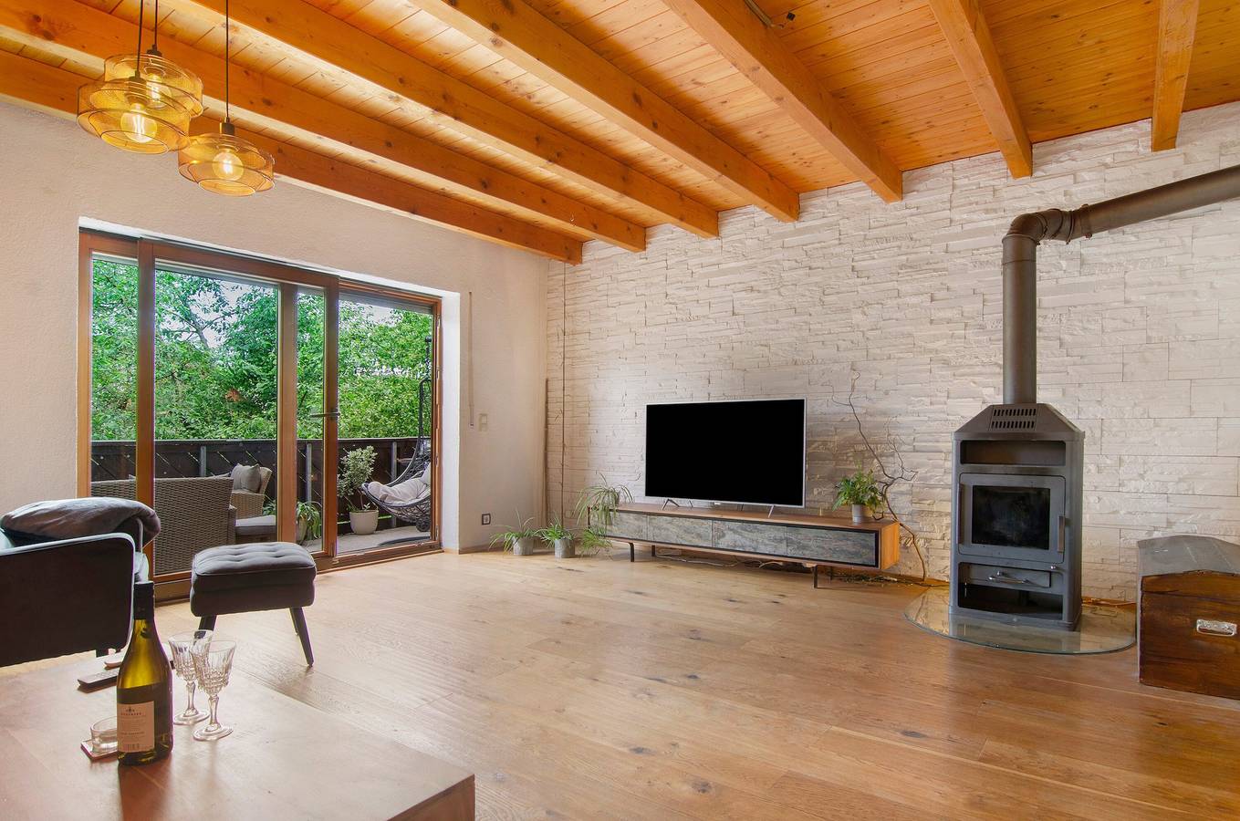 Ganze Wohnung, Ferienwohnung 'Jogis Paradies In Ruhiger Lage' mit Gemeinschaftsgarten, Balkon und Wi-Fi in Stockach, Landkreis Konstanz