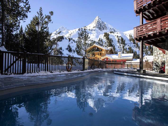 Gîte pour 8 personnes, avec piscine dans Arc 1950 - 2
