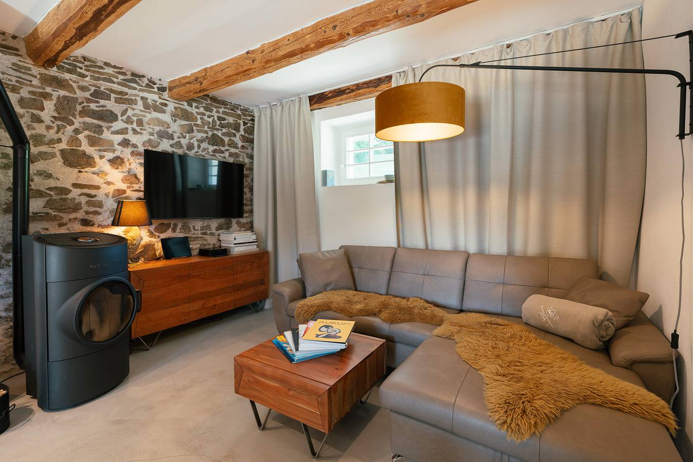 Chalet 'Weidehaus De Luxe' mit Bergblick, privater Terrasse und Wlan in Kaumberg, Wienerwald