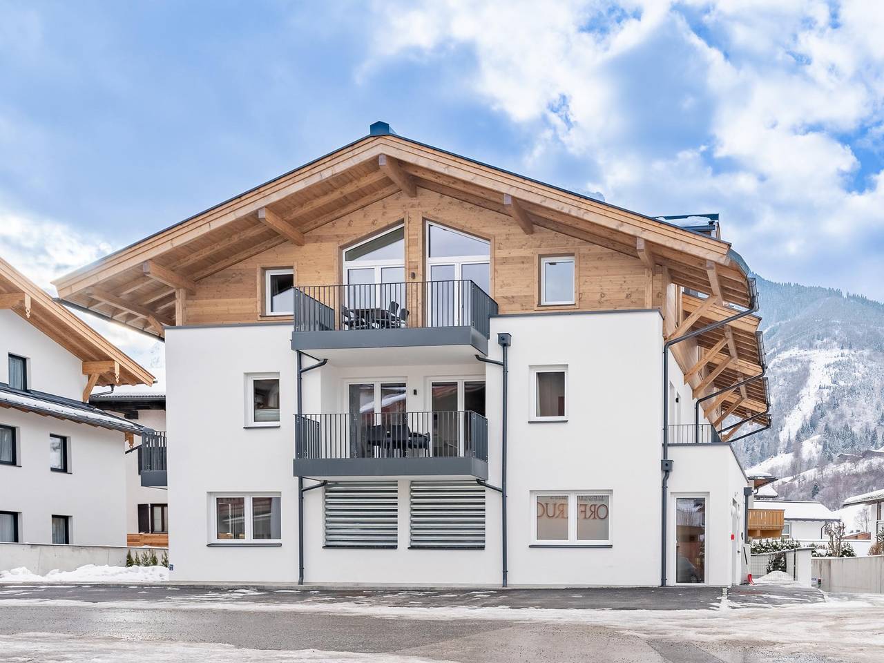 Apartamento entero, Penthouse in the heart of Kaprun & stunning views in Kaprun, Distrito de Zell am See