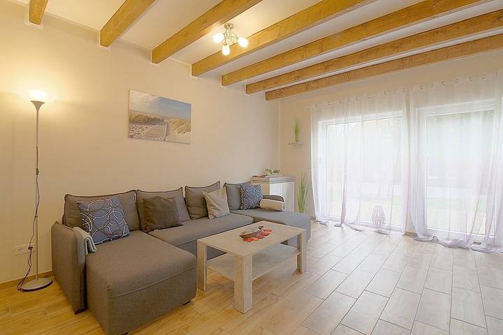 Ferienhaus für 4 Personen, mit Terrasse, mit Haustier in Wremen