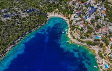 Ferienhaus für 10 Personen, mit Pool und Terrasse, mit Haustier in Split-Dalmatien