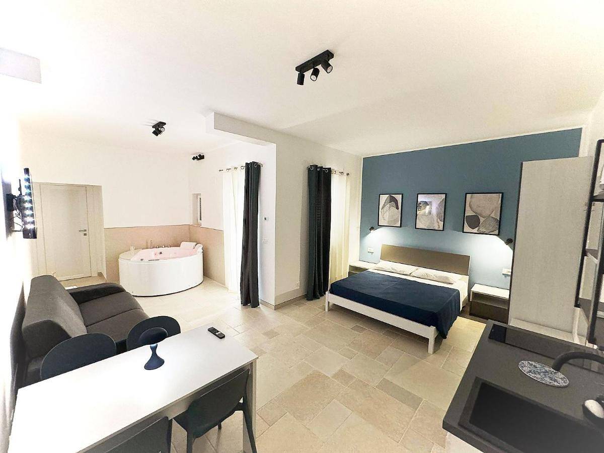 Philia Rooms in Lido Gandoli, Leporano