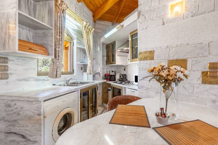 Bungalow für 2 Personen, mit Balkon und Garten in Griechenland - 4