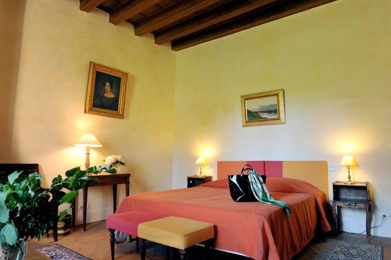 Double Room in Denicé, Beaujolais
