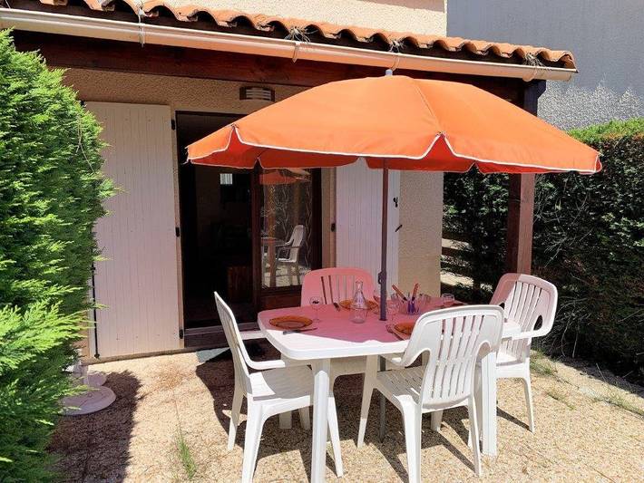 Gîte pour 4 personnes, avec piscine et terrasse dans La Palmyre - 2