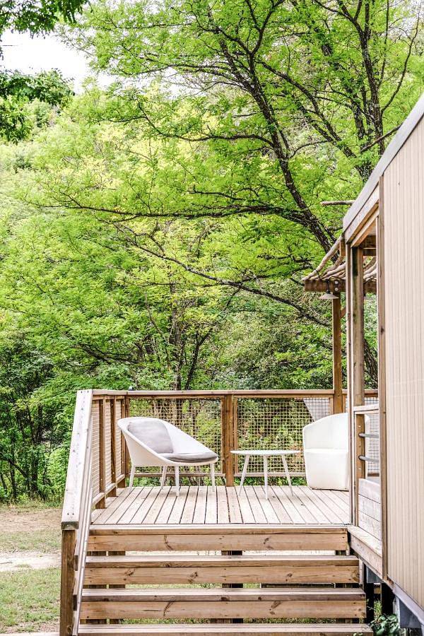 Location de vacances pour 4 personnes, avec Terrasse ainsi que Jardin et Piscine à Saint-Thomé - 2