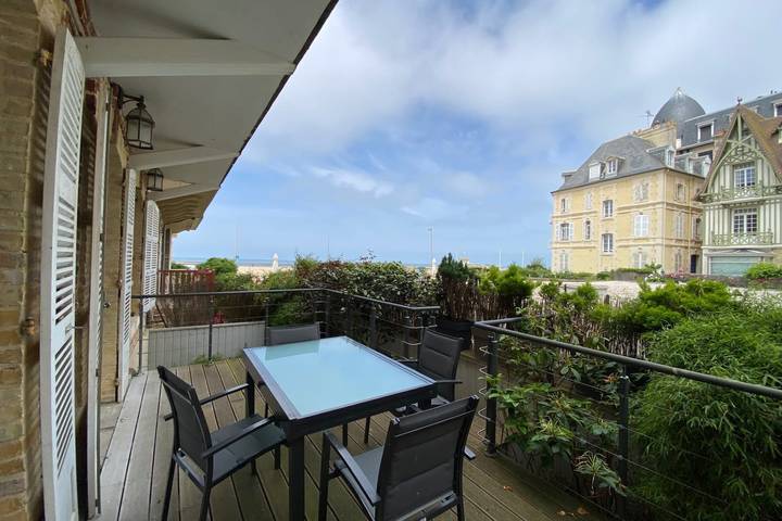 Maison de vacances pour 12 personnes, avec terrasse et jardin