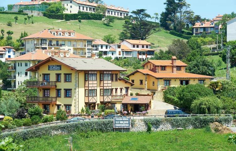 Hotel para 2 personas, con terraza y jardín en Costa Occidental (Cantabria) - 4