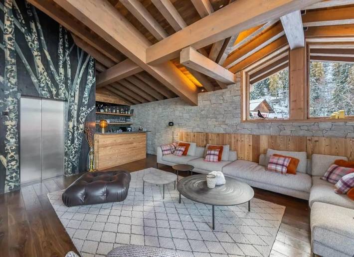 Gîte pour 12 personnes, avec Balcon et Jacuzzi ainsi que Terrasse et Sauna dans Courchevel 1300 (Le Praz) - 2