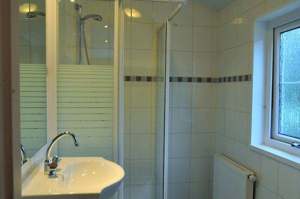 Gemütliches Chalet mitten im Grünen in der Nähe des Banjaardstrandes in De Banjaard, Kamperland