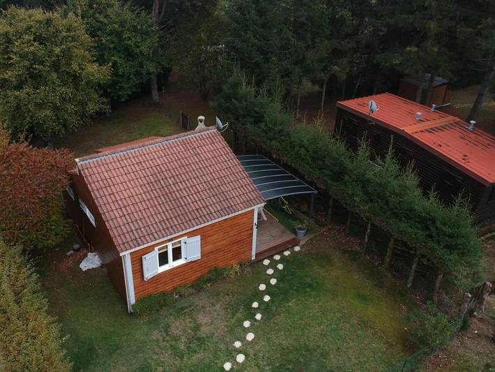 Gîte pour 4 personnes, avec piscine ainsi que vue et jardin, animaux acceptés à Saint-Rémy-sur-Durolle - 2