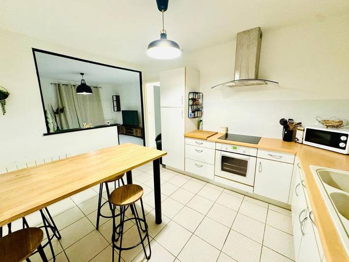 Location de vacances pour 9 personnes, avec terrasse et jardin, animaux acceptés à Joué-lès-Tours - 2