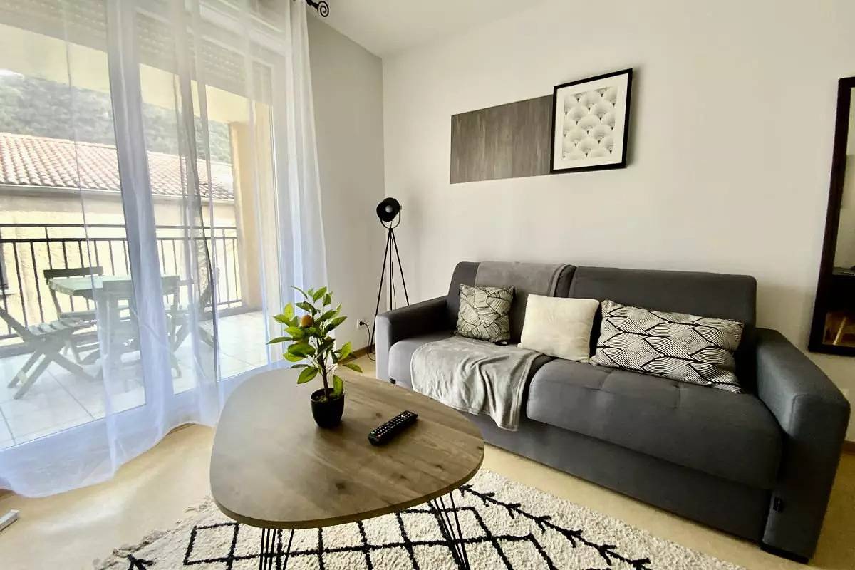 Appartement entier, Appartements pour 5 Personnes in Avène, Région de Lodève