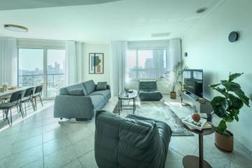 Holiday Rental for 5 People in Tel Aviv, Tel Aviv District, Photo 1