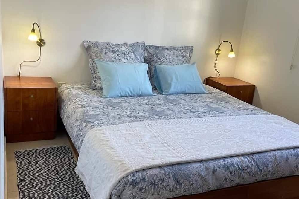 Comfortable vacation villa for 4 to 8 people in Santa Maria da Feira, Aveiro Distrikt