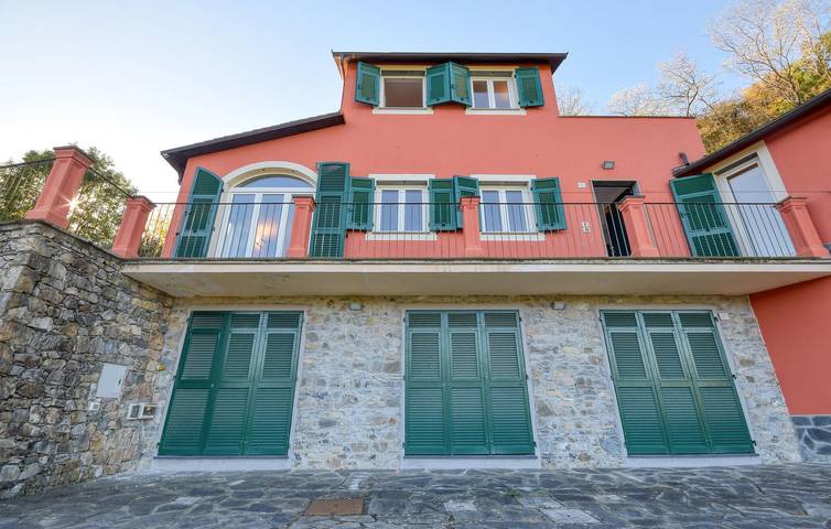 Accogliente appartamento con giardino, terrazza e parcheggio in Sambuceto (Ne), Ne