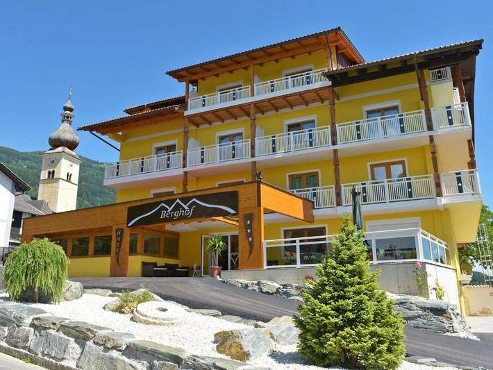 Hotel für 2 Personen, mit Terrasse und Garten in Obermillstatt