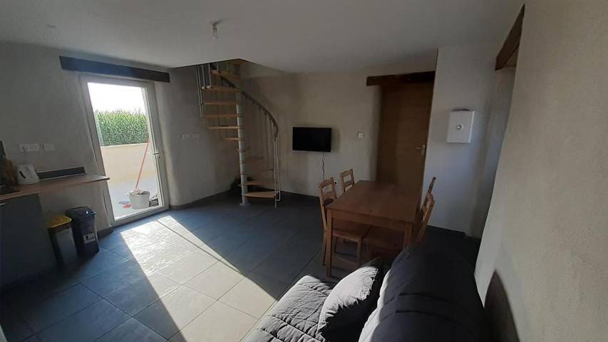 Gîte pour 4 personnes, avec vue et terrasse, animaux acceptés dans Breteil