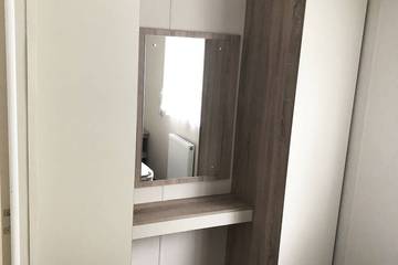 Static Caravan for 4 People in Pembrokeshire, South-Wales, Photo 1