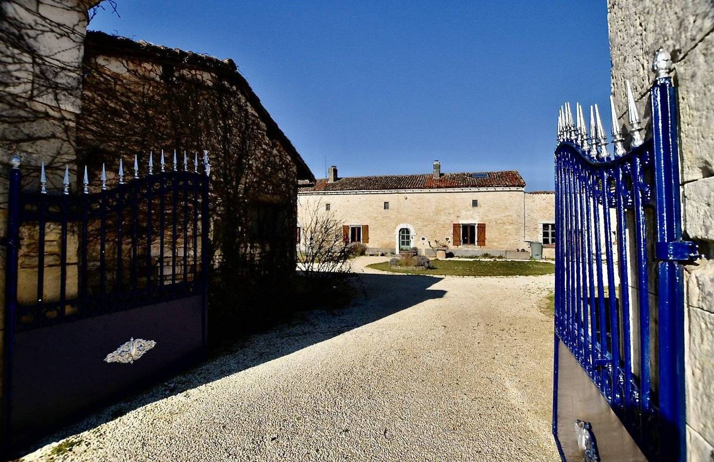 Gîtes de Vanzay - 6 chambres in Vanzay, Région de Niort