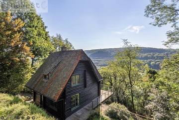 Gîte pour 4 personnes, avec vue ainsi que terrasse et jardin à Esneux