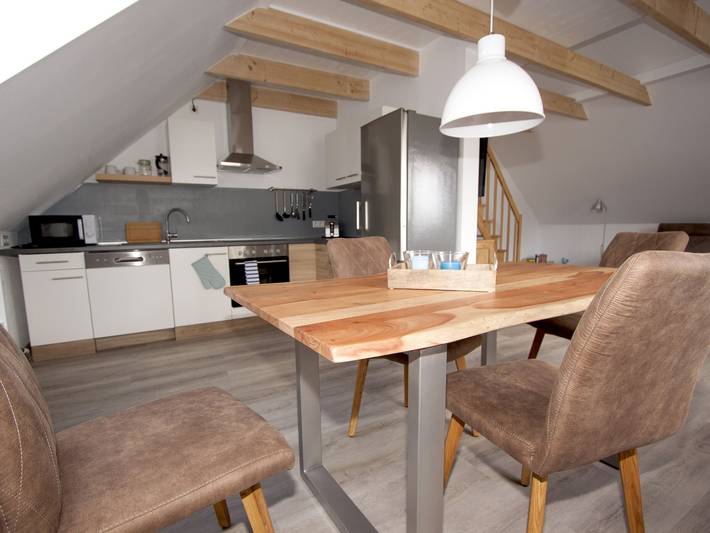 Appartement entier, Appartement "Sweet Suite" avec jardin partagé, balcon et Wi-Fi in Schmallenberg, Arrondissement du Haut-Sauerland