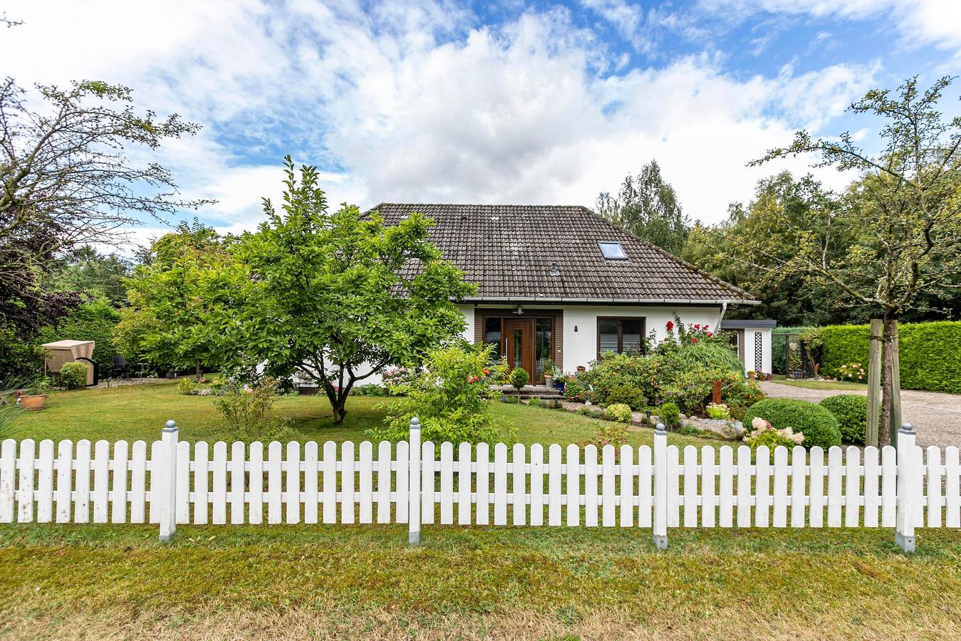Ganze Wohnung, Ferienwohnung Lang mit gemeinsamer Terrasse, Garten und Wlan in Süderlügum, Grünes Binnenland