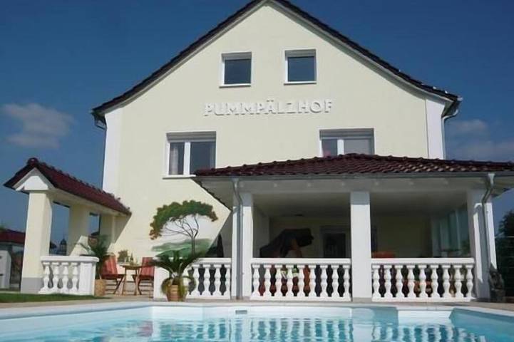 Ferienwohnung für 2 Personen, mit Garten und Pool in Moorgrund