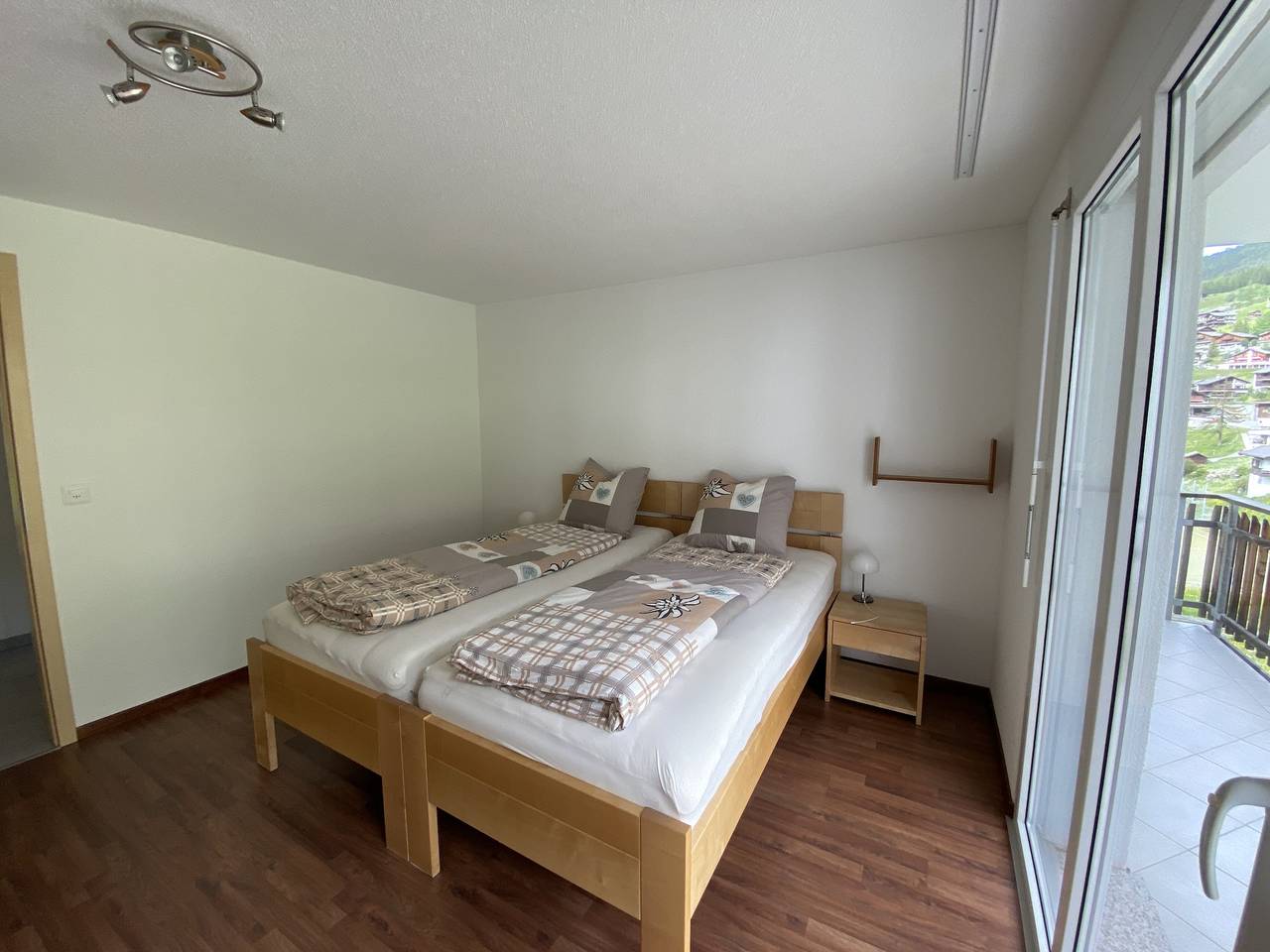 Ganze Ferienwohnung, Arena 2B - 5-Bettwohnung in Grächen, Walliser Alpen