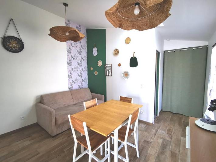 Gîte pour 4 personnes, avec jardin et terrasse à Saint-Hilaire-la-Palud - 4