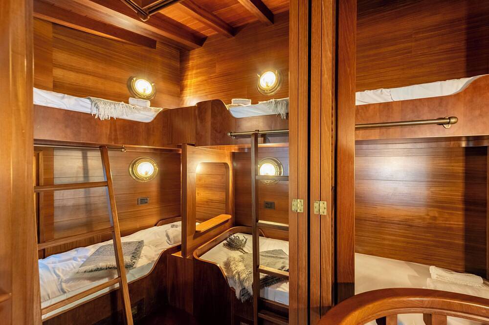 Entire apartment, Portofino Sea View Home in Paraggi, Portofino, Italy in Portofino, Portofino Regional Nature Park