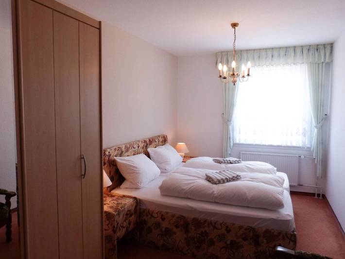 Ganze Wohnung, Haus Nordenlicht Ferienwohnung Naujokat mit Meerblick, 100 m zum Strand in Wittdün, Amrum