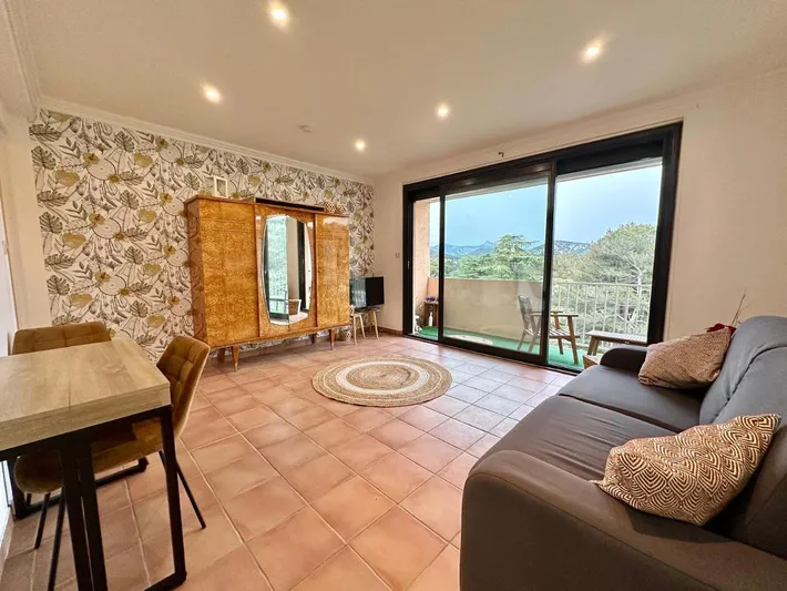 Apartamento de vacaciones para 2 personas, con vistas y terraza - 1