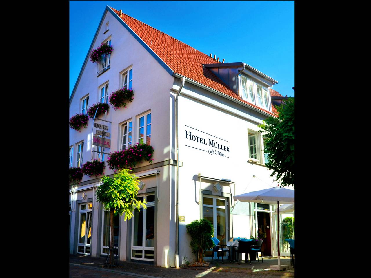 Hotel Müller Café & Wein / Mondholzhotel - Einzelzimmer Klassik in Veitshöchheim, Región Viticola de Franconia