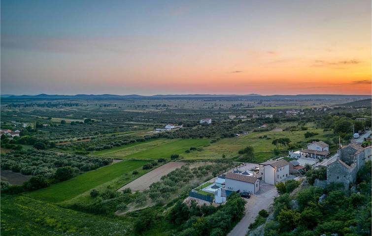 Ferienhaus für 8 Personen, mit Terrasse in Pakostane - 3