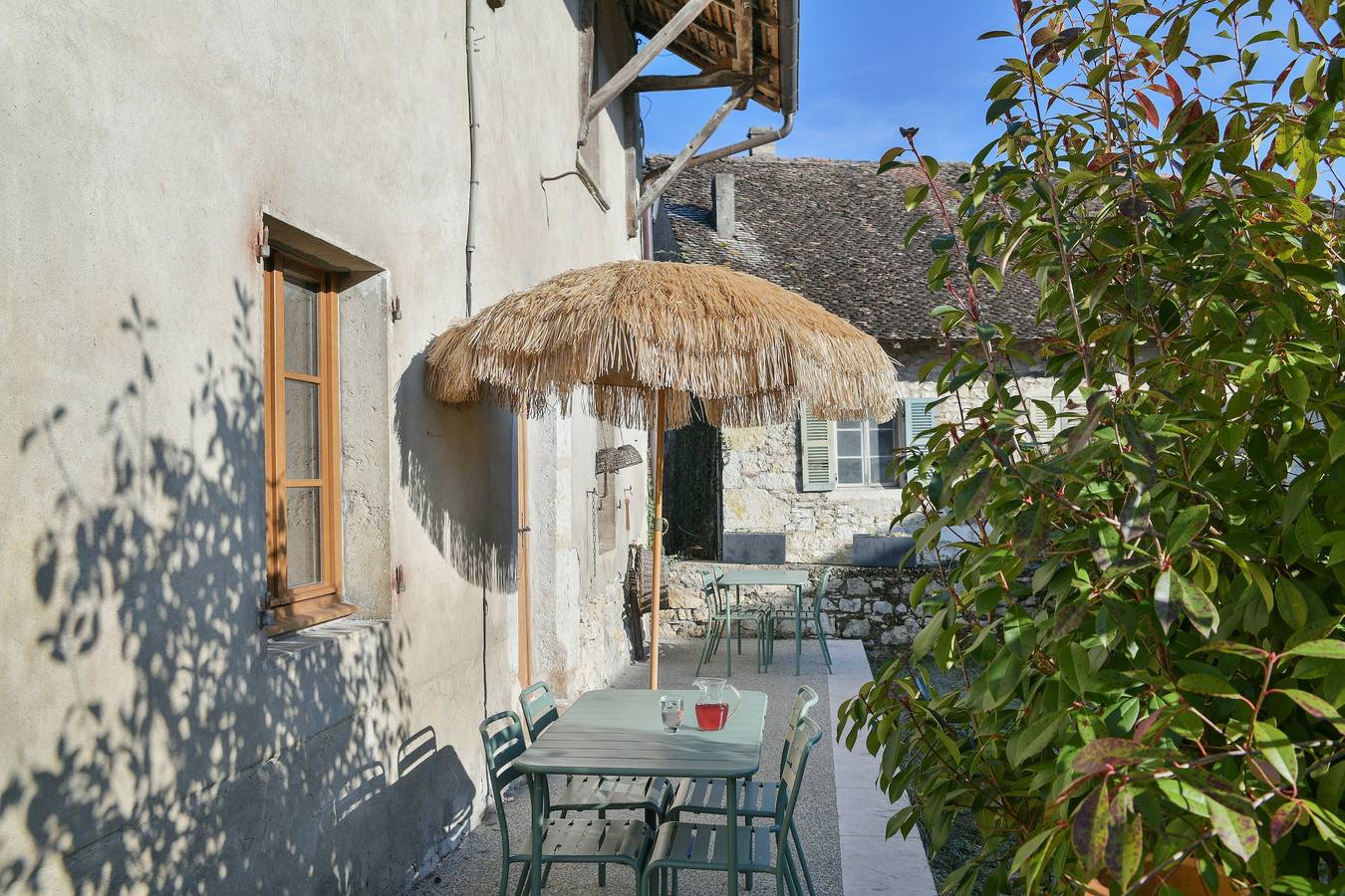 La Maison de la Pépée, Gîte 8 personnes . Bugey . Nature, calme & authenticité in Groslée, Groslée-Saint-Benoît