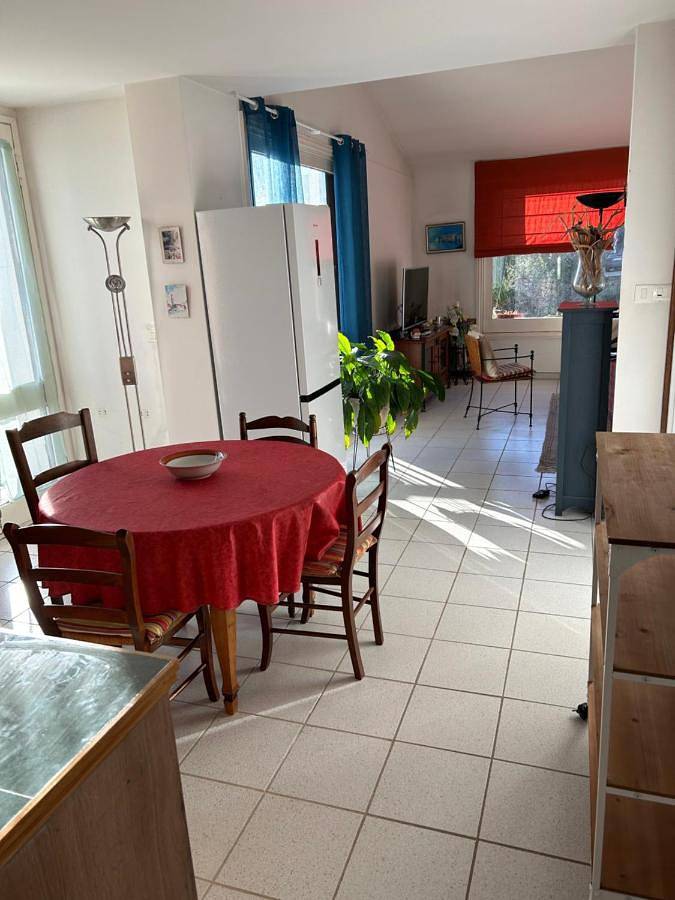 Gîte pour 5 personnes, avec terrasse et vue dans Miomo - 2