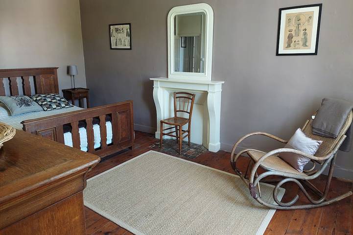 Location de vacances pour 6 personnes, avec jardin et terrasse à Quinéville - 2