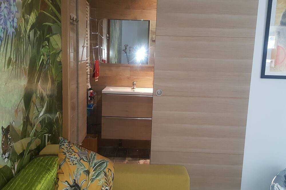 Appartement entier, Au Coeur De La Calanque De Figuières in Ensuès-la-Redonne, Côte méditerranéenne (France)