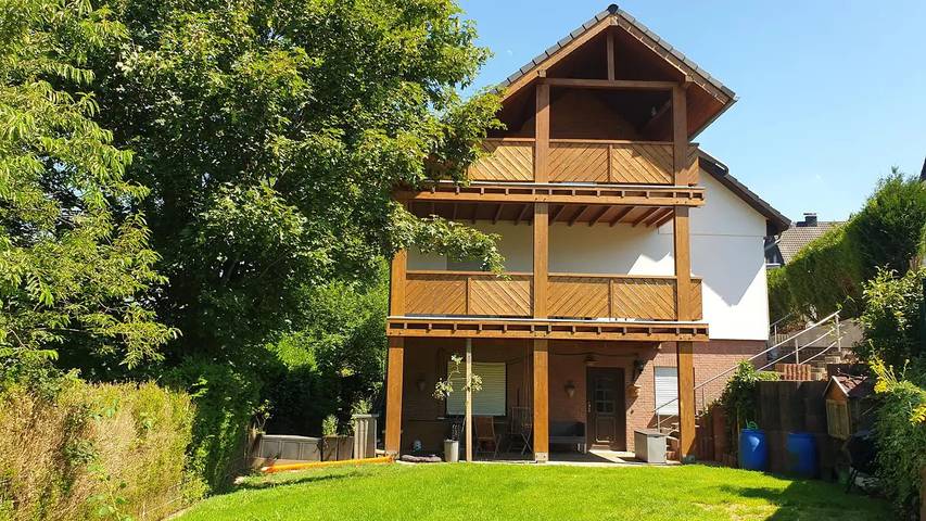 Vakantiewoning voor 6 personen, met balkon in Engelskirchen