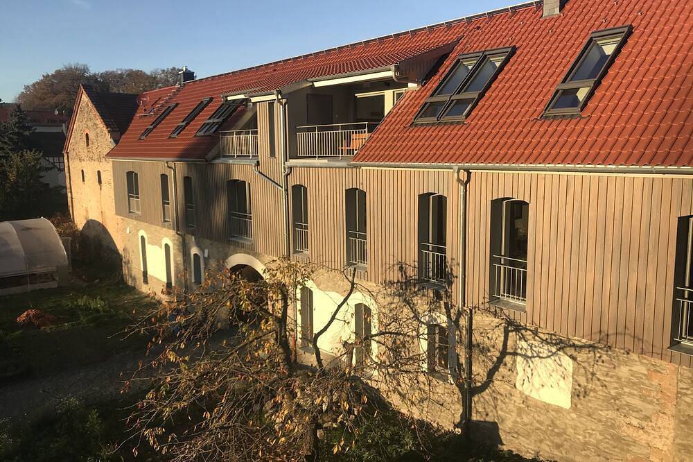 Großes Feriendomizil im Grünen in Lausnitz, Saaleland