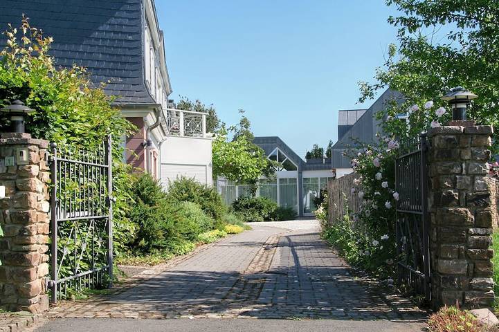 Ferienwohnung für 4 Personen, mit Balkon und Sauna sowie Garten