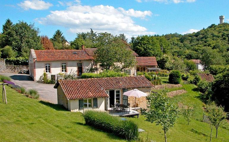 Gîte pour 4 personnes, avec piscine à Saint-Auvent - 2
