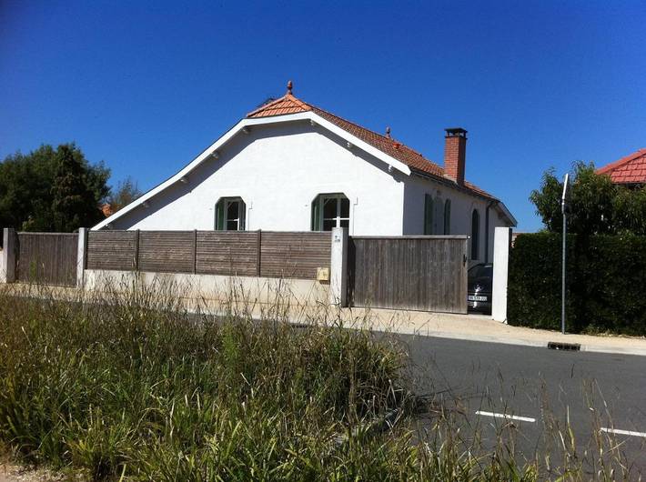 Location de vacances pour 6 personnes, avec jardin dans Office De Tourisme De Saint Vincent Sur Jard